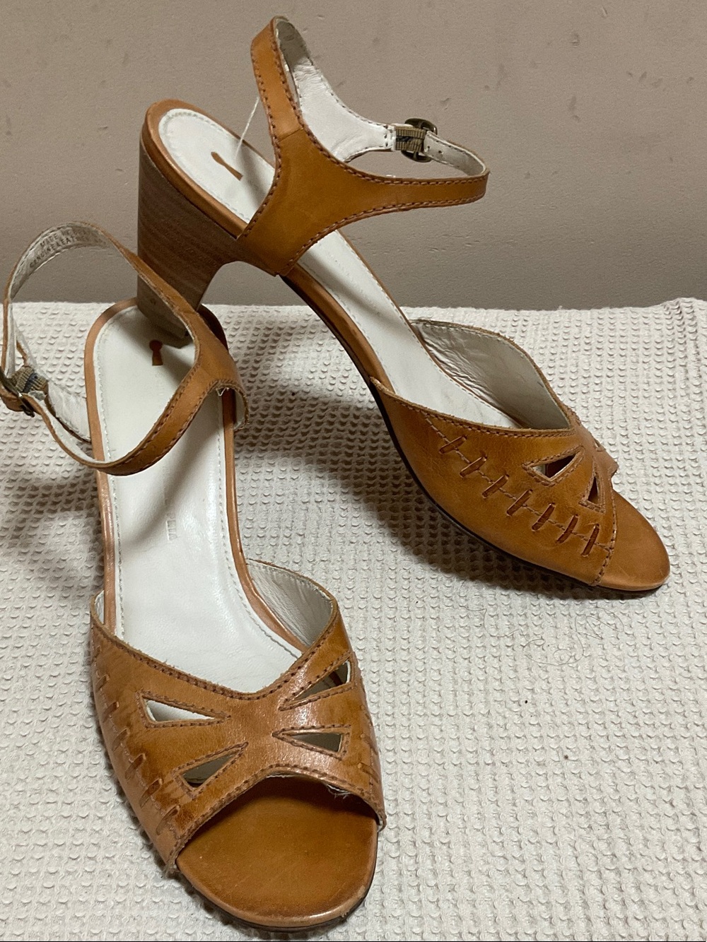 Tan Open-Toe Block Heel Sandals with Ankle Strap